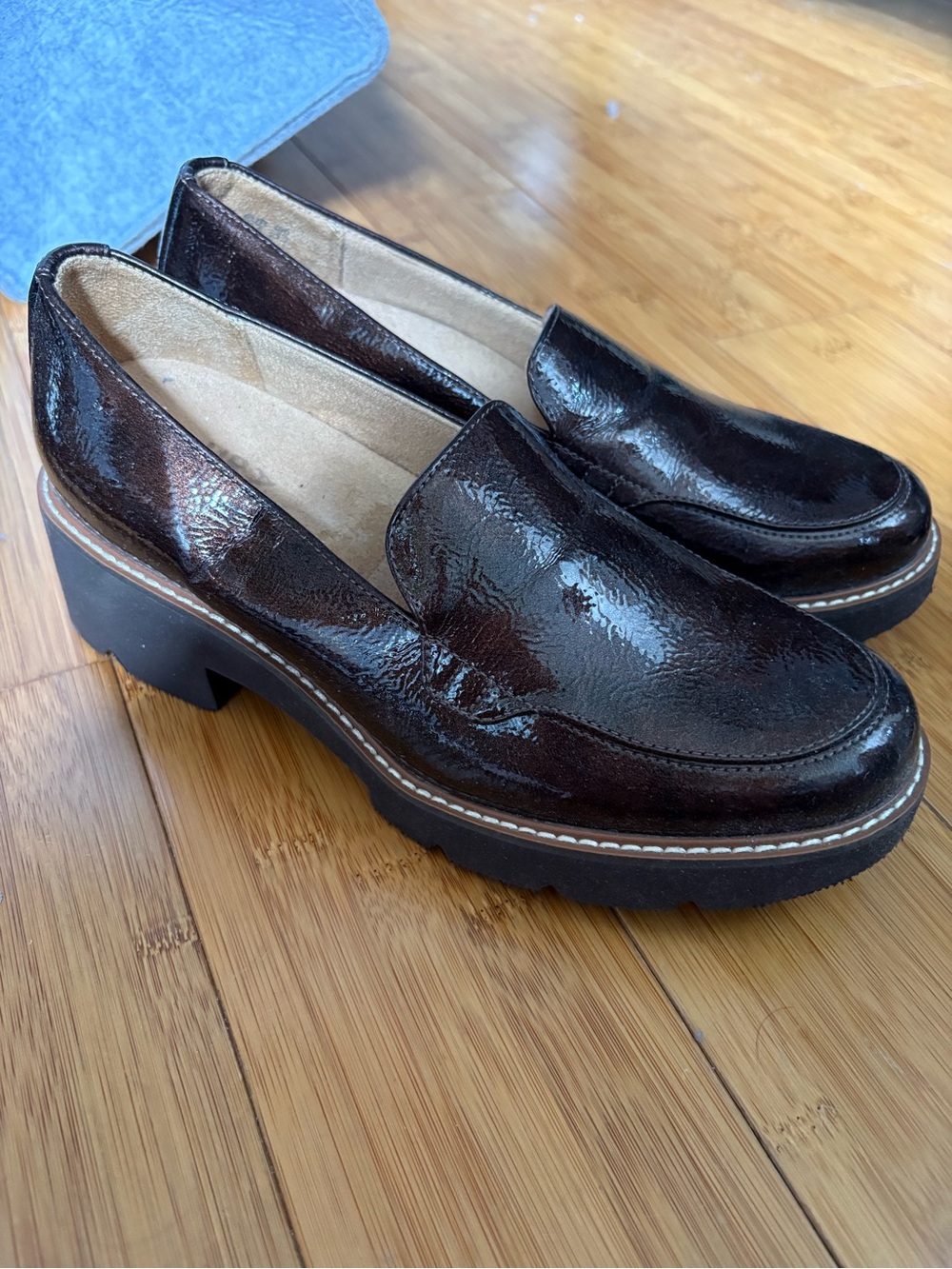 Brown Naturalizer loafers size 6.5